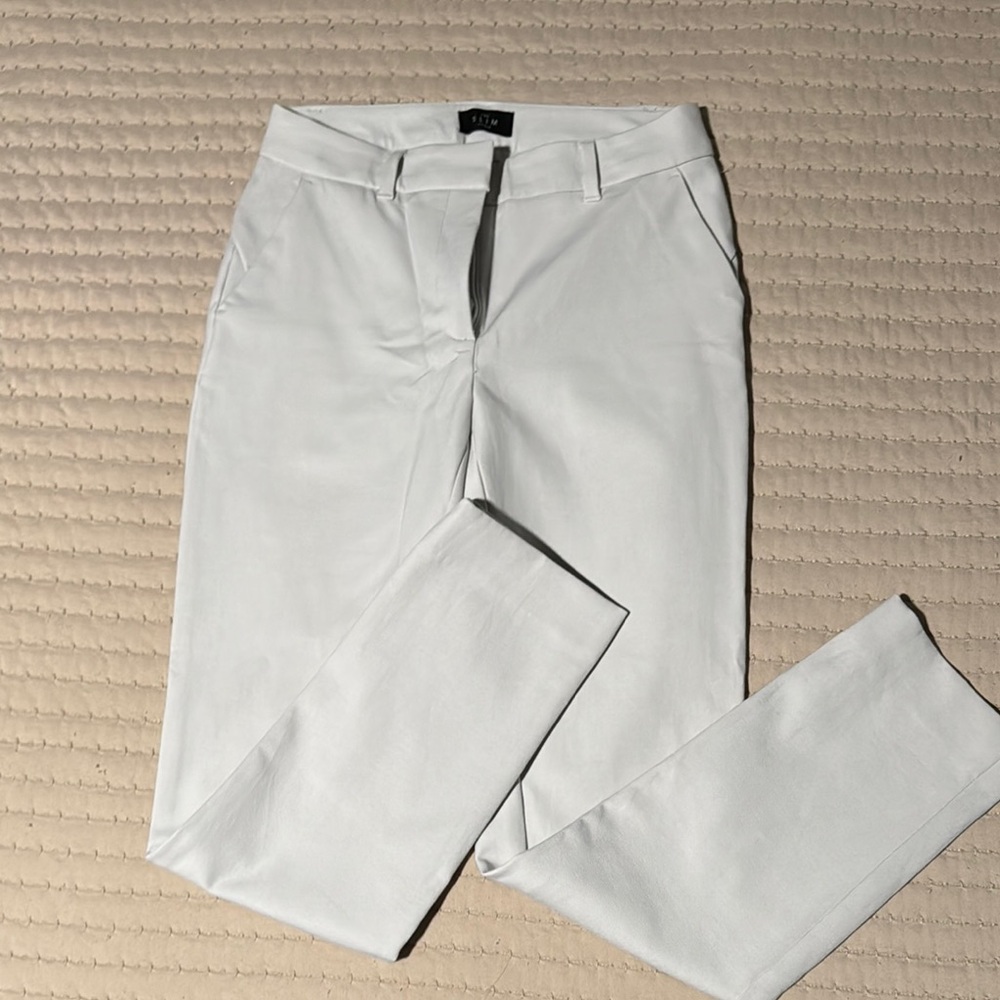 White House Black Market Elegant White Trousers